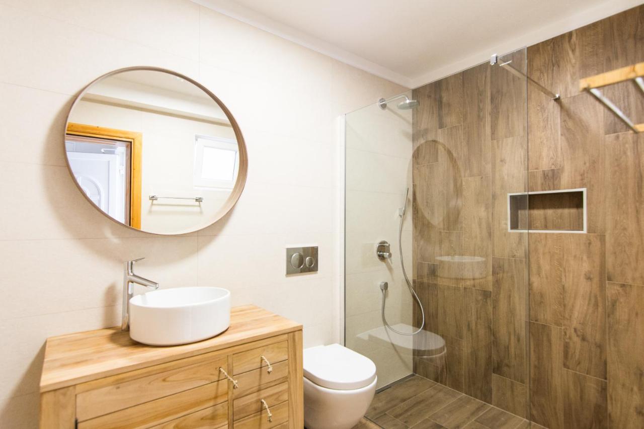 Apartments Basilea Биоград на Мору Екстериор снимка
