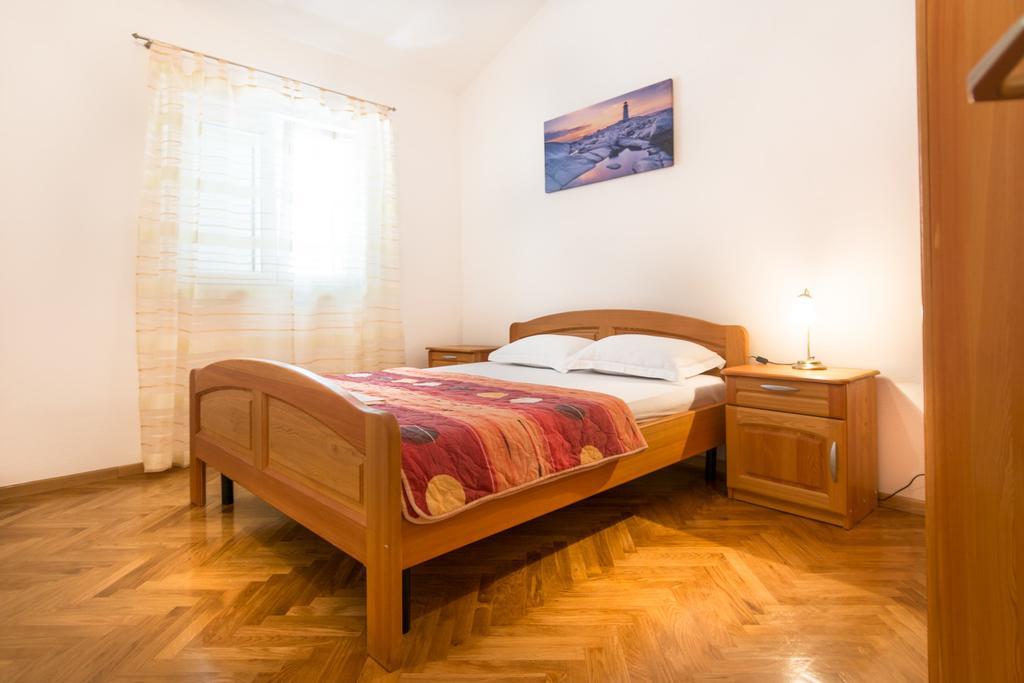 Apartments Basilea Биоград на Мору Стая снимка